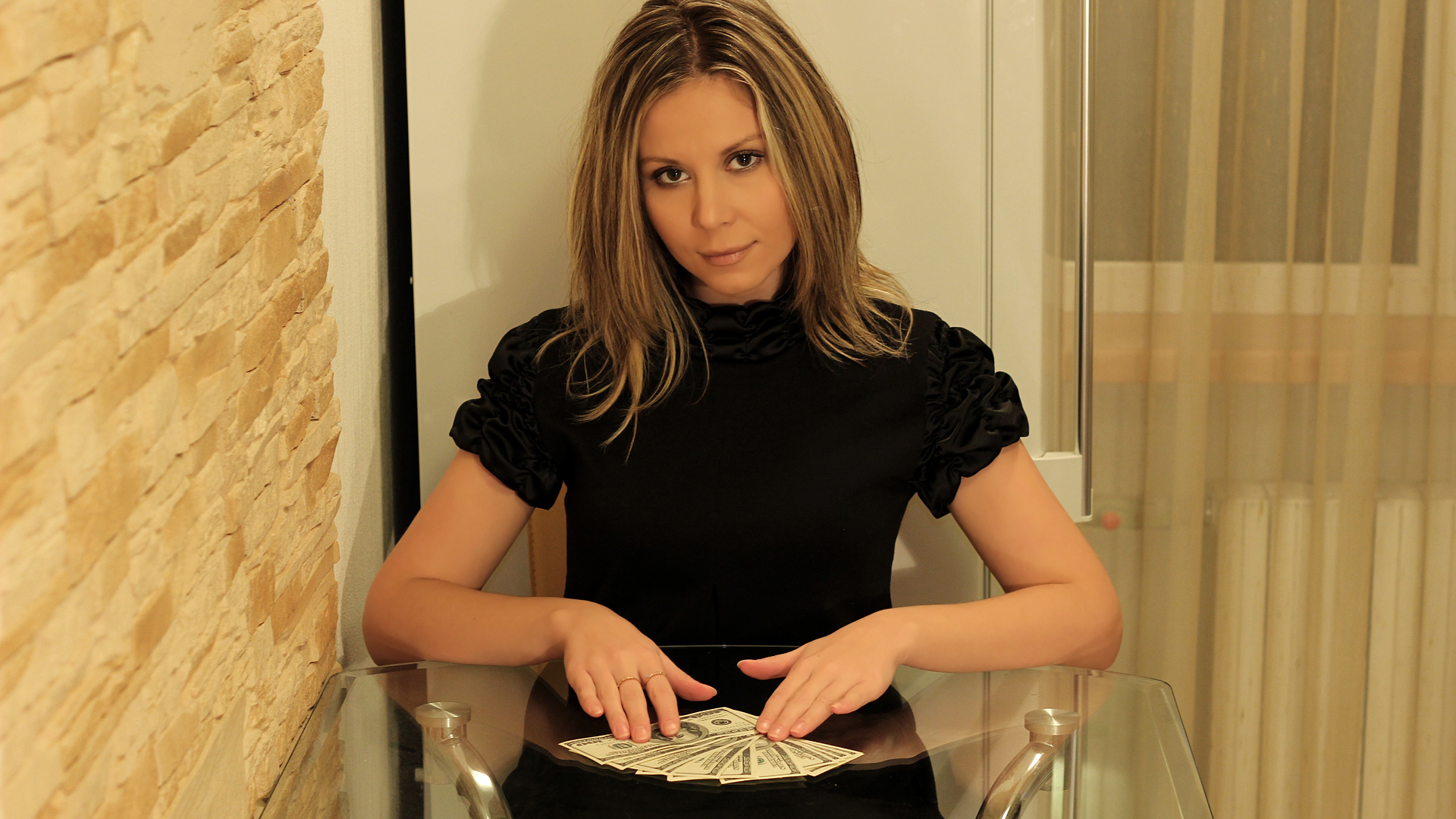 worship a financial goddess